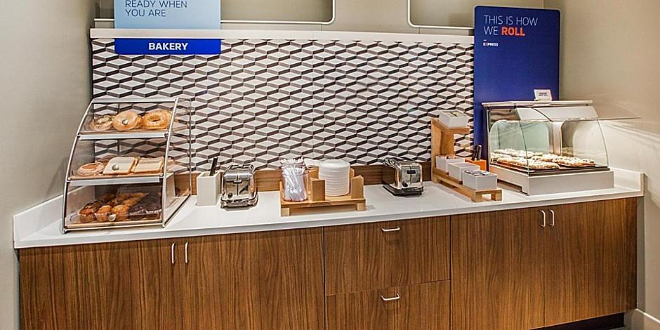 Holiday Inn Express & Suites - Lumberton By Ihg Exteriér fotografie